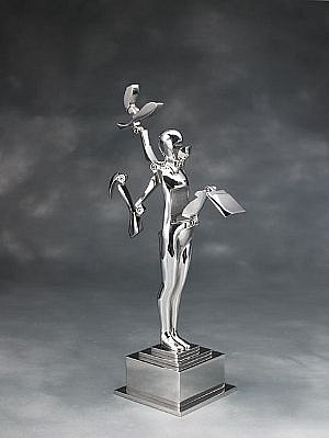 Ernest Trova, Overhead Figure, 1984-85
stainless steel, 18 x 6 x 5 inches
Ed. 7/8
TROV0016