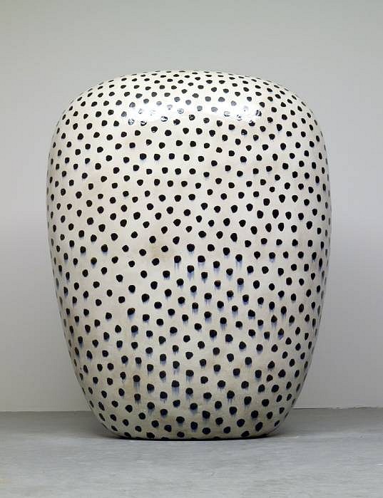 Jun Kaneko, Dango04-05-04, 2005
Hand Built Glazed Ceramics, 66 x 49 1/2 x 25 inches
KANE0006