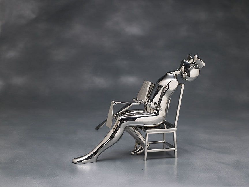 Ernest Trova, Seated Figure I, 1986
stainless steel, 15 x 18 x 5 in. Ed. 6 of 8
TROV0121