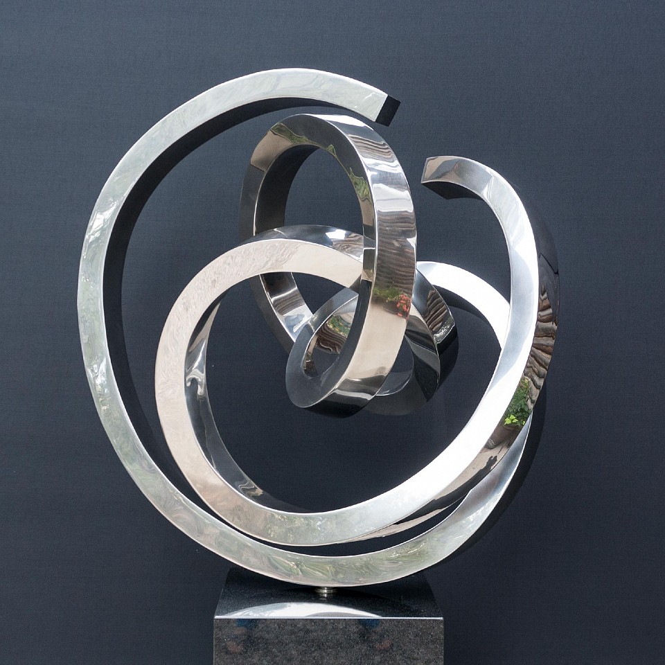 Gino Miles, ZZ Travail - custom work
available in Stainless Steel or Bronze, Contact to discuss custom sizes
MILE00017