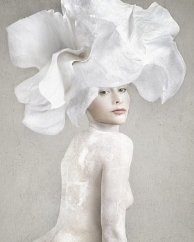 Isabelle van Zeijl - Z Spirit, edition of 8+2 AP