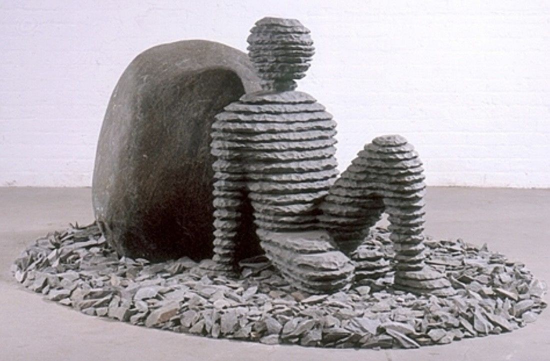 Boaz Vaadia, Z Ginnetoy 2nd (#78); edition of 5 + 1 AP, 2004
Bronze, blusetone and boulder, 35 x 80 x 60 in.
VAAD00218