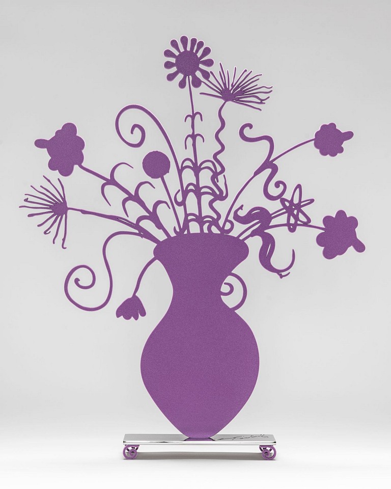 Kenny Scharf, Z Flores Purple; edition of 15, 2022
Shaped Aluminum with lime green flock mounted to a polished stainless steel base with flocked feet, 25 x 22 x 3 1/2 in.
SCHA00034