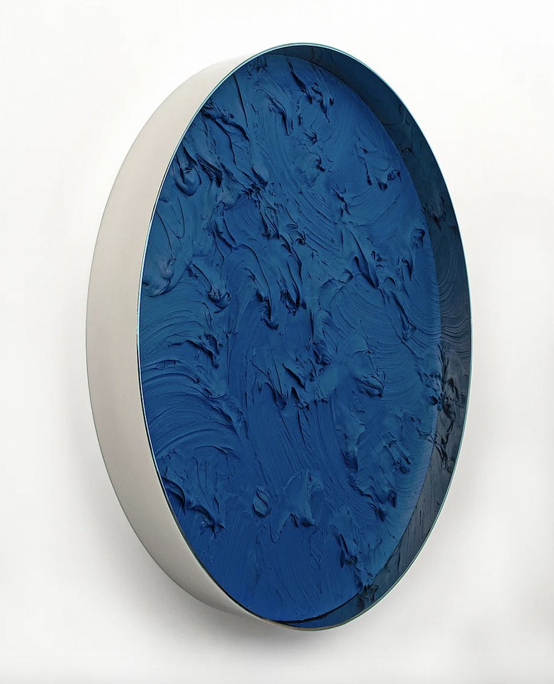 Kx2 Ruth Avra & Dana Kleinman, Onde Grande Dusk Blue Matte, 2023
High polished stainless steel industrial bar with acrylic and mixed media on wood, 48 x 48 x 5 in. (121.9 x 12.7 cm)
Kx200055