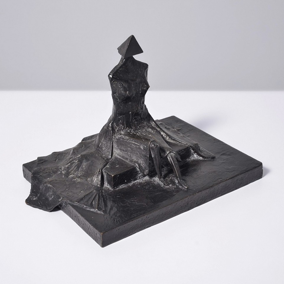 Lynn Chadwick, Sitting Woman in Robes II (C53); edition 2/9, 1987
Bronze, 9 1/2 x 13 1/4 x 10 1/2 in.
CHAD00056