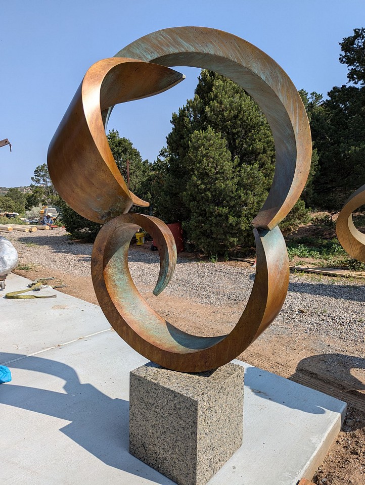 Gino Miles, ZZ Flame, 2024
Bronze, 72 x 56 x 56  inches on 16 x 16 x 16 inch base
MILE00086