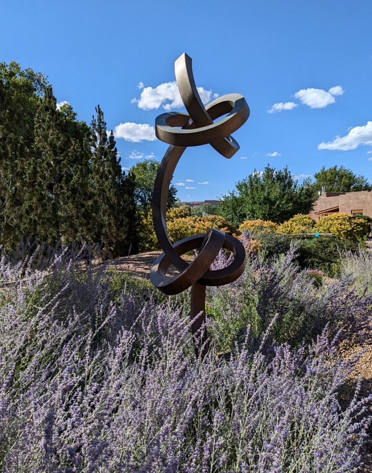 Gino Miles, Hopeful
Bronze on granite base, 96 x 36 x 36 in. on 18 x 18 x 18 in. base
MILE00093