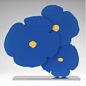 Donald Sultan, Z Blue with Yellow; edition of 25
2024, Painted Aluminum and stainless steel centers, mounted on polished stainless steel base
